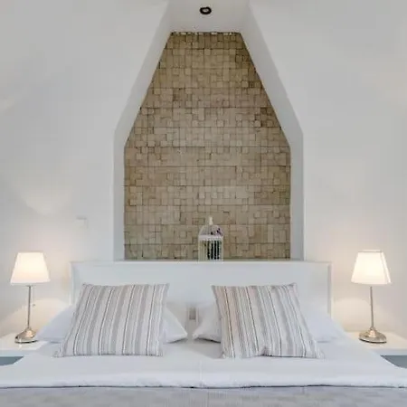 شقة 3 Bedrooms Charming Stone House In Old Town