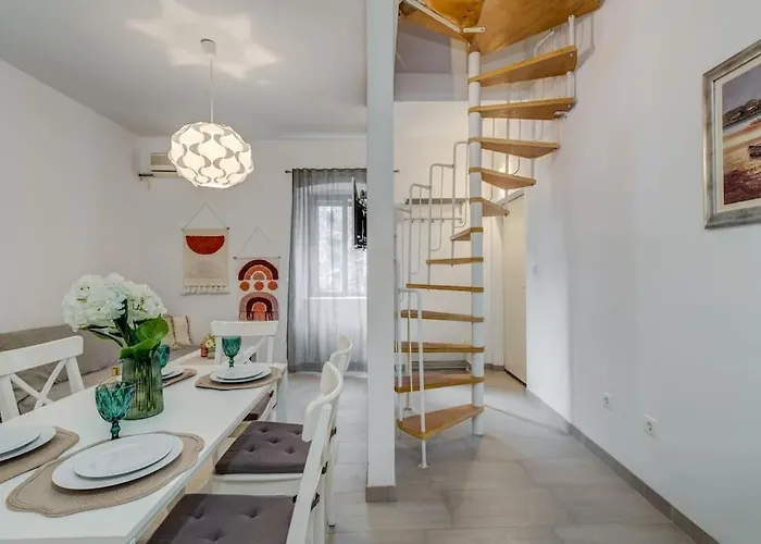 3 Bedrooms Charming Stone House In Old Town * Trogir